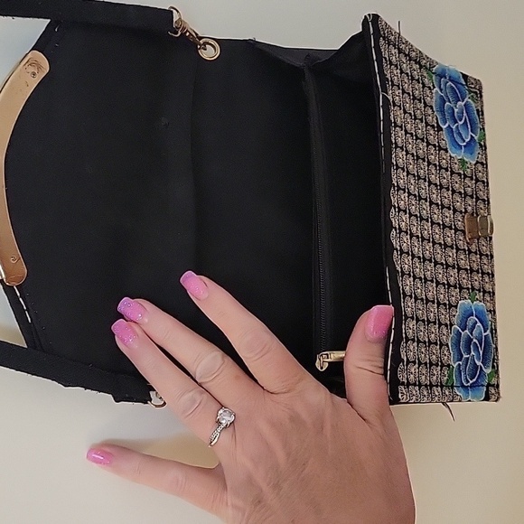 3/$30 BLUE Floral Embroidered Mexican Micro Crossbody Festival Bag - Picture 7 of 7